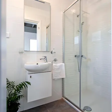 Holiday home Vollstaendig Freistehende Designervilla Mit Infinity Pool Marcana